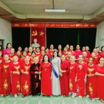 Hoa hậu Hồng Hoa trao 50 áo đồng phục cho người cao tuổi Ninh Hải, lan tỏa tinh thần thể dục thể thao tại địa phương