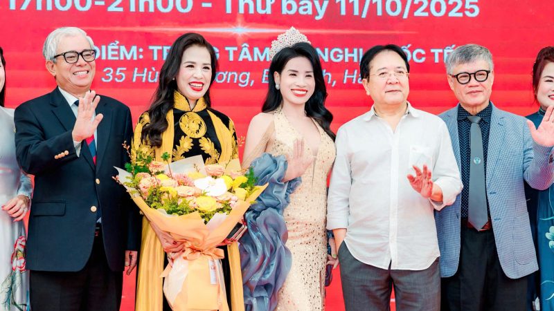 Á hậu Đặng Thị Tân: Khẳng định vị thế nữ doanh nhân tại diễn đàn “Con đường doanh nhân”