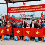 Hoa hậu Nhân ái Ngô Thị Hoàng Ngân đồng hành cùng Cảnh sát biển, lan tỏa tình yêu biển đảo Nghệ An