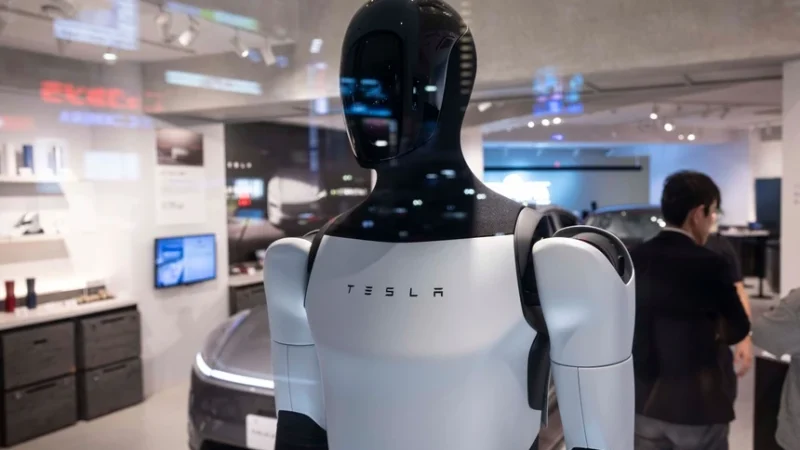Tesla đặt cược lớn vào trí tuệ nhân tạo và robot