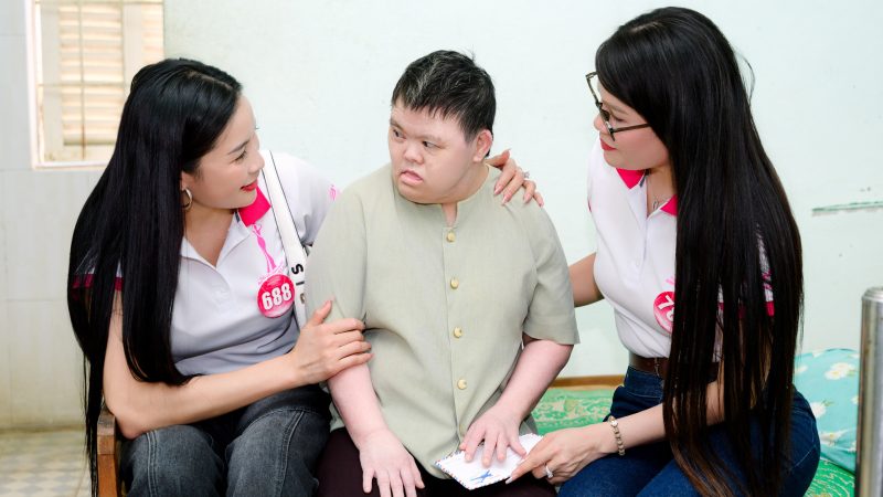 Nữ Giám đốc Công ty Đấu giá ghi dấu tại Gala “Hành trình tỏa sáng” bằng nghĩa cử nhân ái