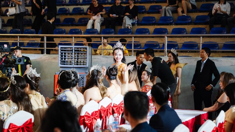 Á hậu Quách Thị Hải Yến đẹp “đốn tim” tại Chung kết Hoa hậu Doanh nhân Hương sắc Việt Nam 2026