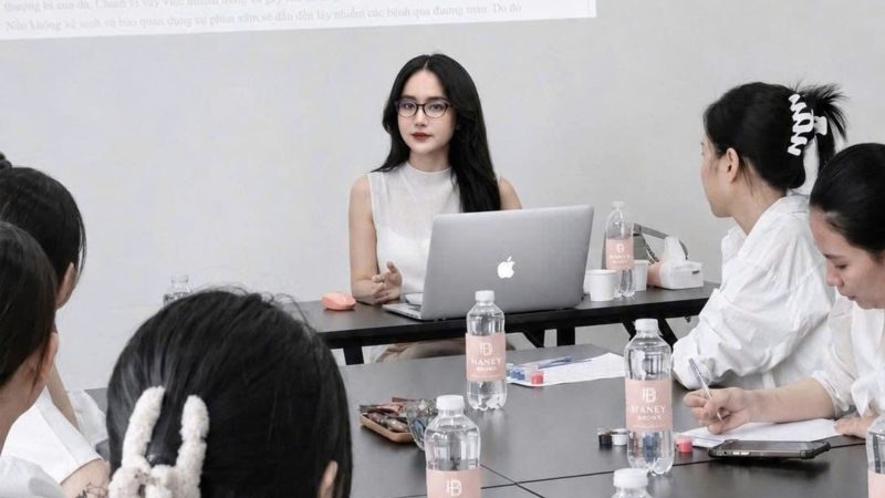 Haney Beauty Studio PMU – Thương hiệu làm đẹp do Nguyễn Thị Mỹ Hà sáng lập
